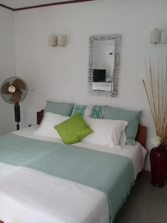 Agnes Cottage - Emerald ลาดิก ภายนอก รูปภาพ